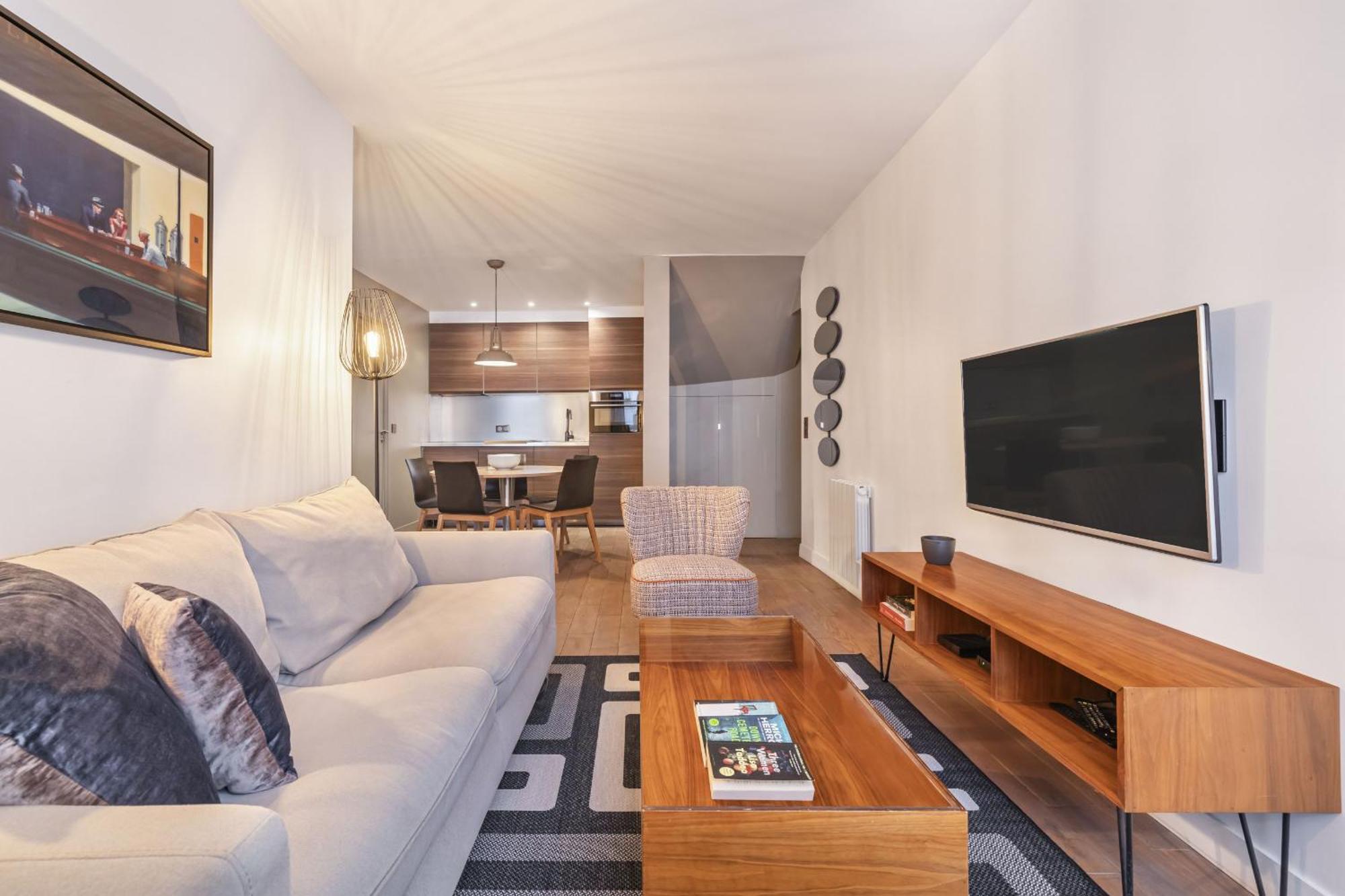 Apartment Rue Charlot Le Marais Paris