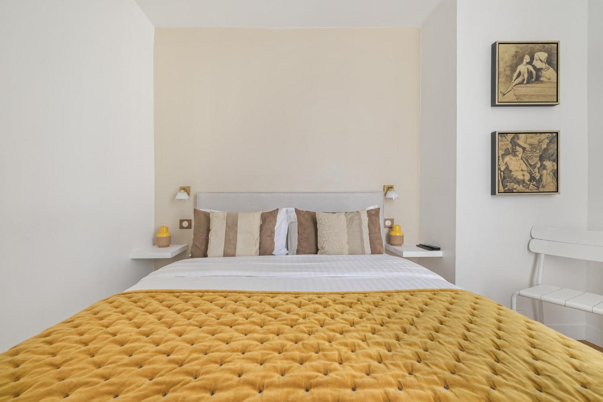 Apartment Rue Charlot Le Marais *